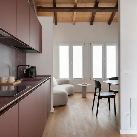 Bright 2br - 2ba - Ac - Apartman