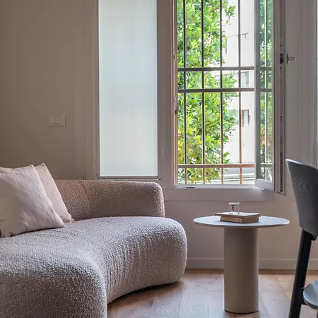 Апартаменты Bright 2br - 2ba - Ac - Болонья